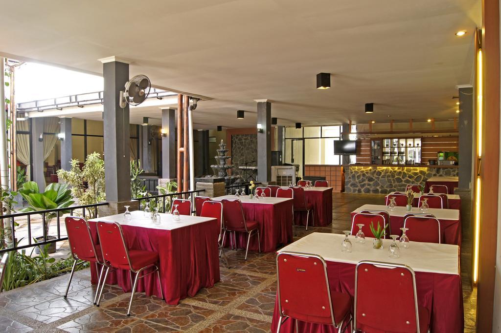 The Winner Premier Hotel Pemalang Exterior foto